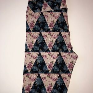 LuLaRoe Leggings - Tall&Curvy